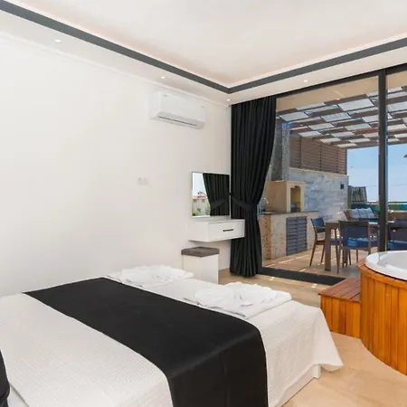 2 Bedroom 1986 Villa Kalkan